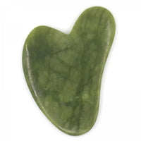 Gua Sha en Pierre de Jade Vert avec housse Hersée Hersée Paris 9