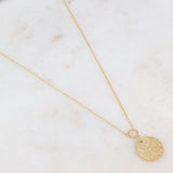 Collier pendentif Circé rond martelé doré Hersée Hersée Paris 9