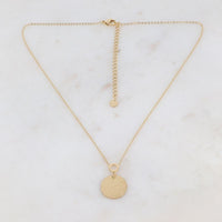Collier pendentif Circé rond martelé doré Hersée Hersée Paris 9