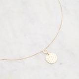 Collier pendentif Circé rond martelé doré Hersée Hersée Paris 9