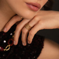 Bague Athena feuillage ajouré doré Hersée Hersée Paris 9