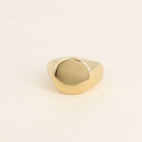 Bague Sphragis chevalière ronde dorée ajustable Hersée Hersée Paris 9
