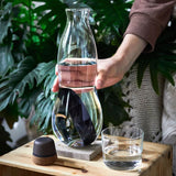 Carafe en verre avec filtre au charbon actif Binchotan – Black & Blum Black & Blum Hersée Paris 9