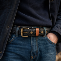 Ceinture en pneu de vélo Gravel upcyclée noire et châtaigne - La Vie est Belt La vie est belt Hersée Paris 9