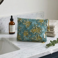 Pochette matelassée en coton imprimé main - Bonheur du Jour Paris Bonheur du Jour Paris Hersée Paris 9