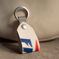 Porte-clés ballon de Rugby upcyclé - La Vie est Belt La vie est belt Hersée Paris 9
